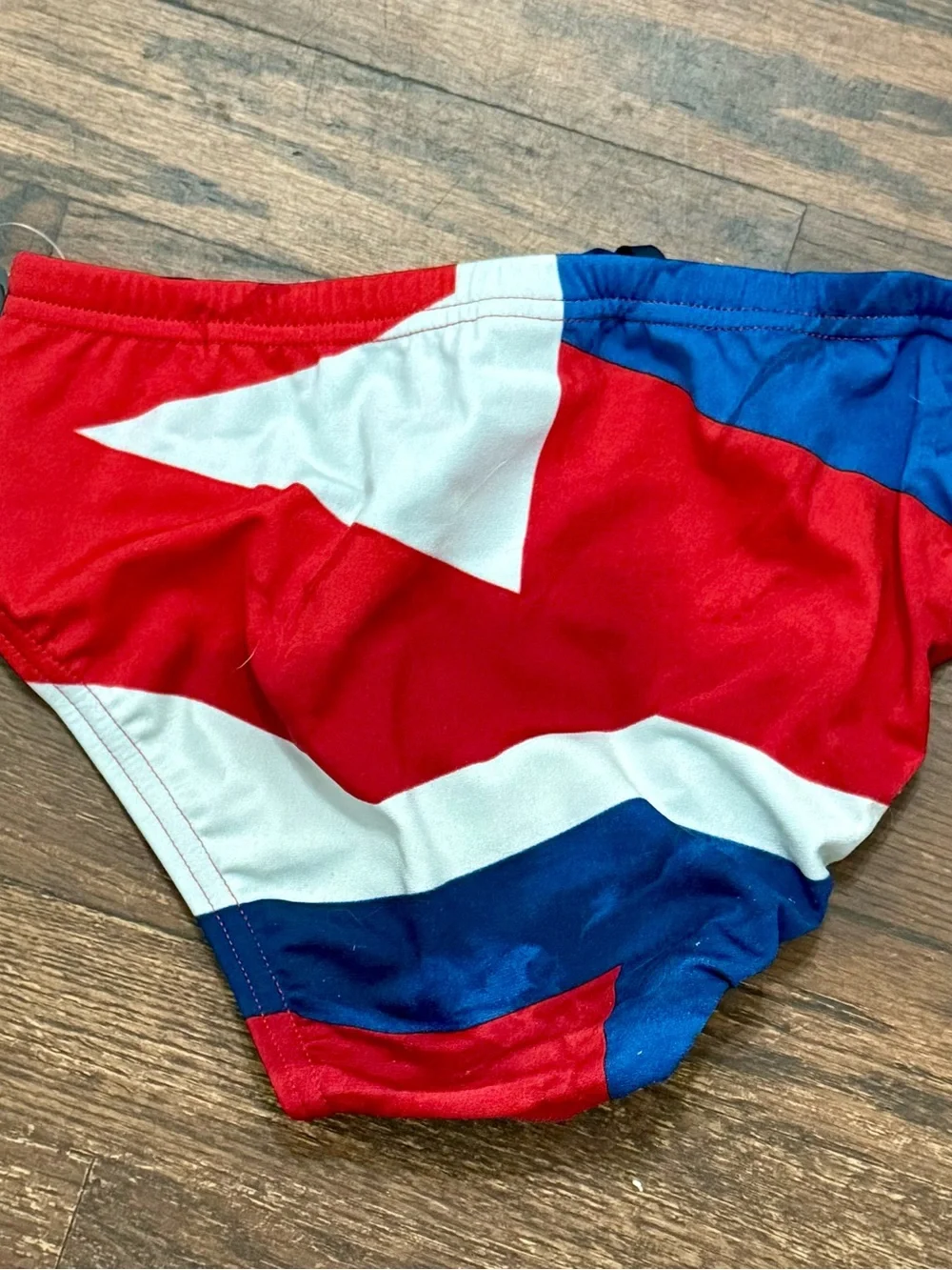 Speedo Endurance Colorblock Performance Swim Briefs in Red, Blue, White Sz30 New